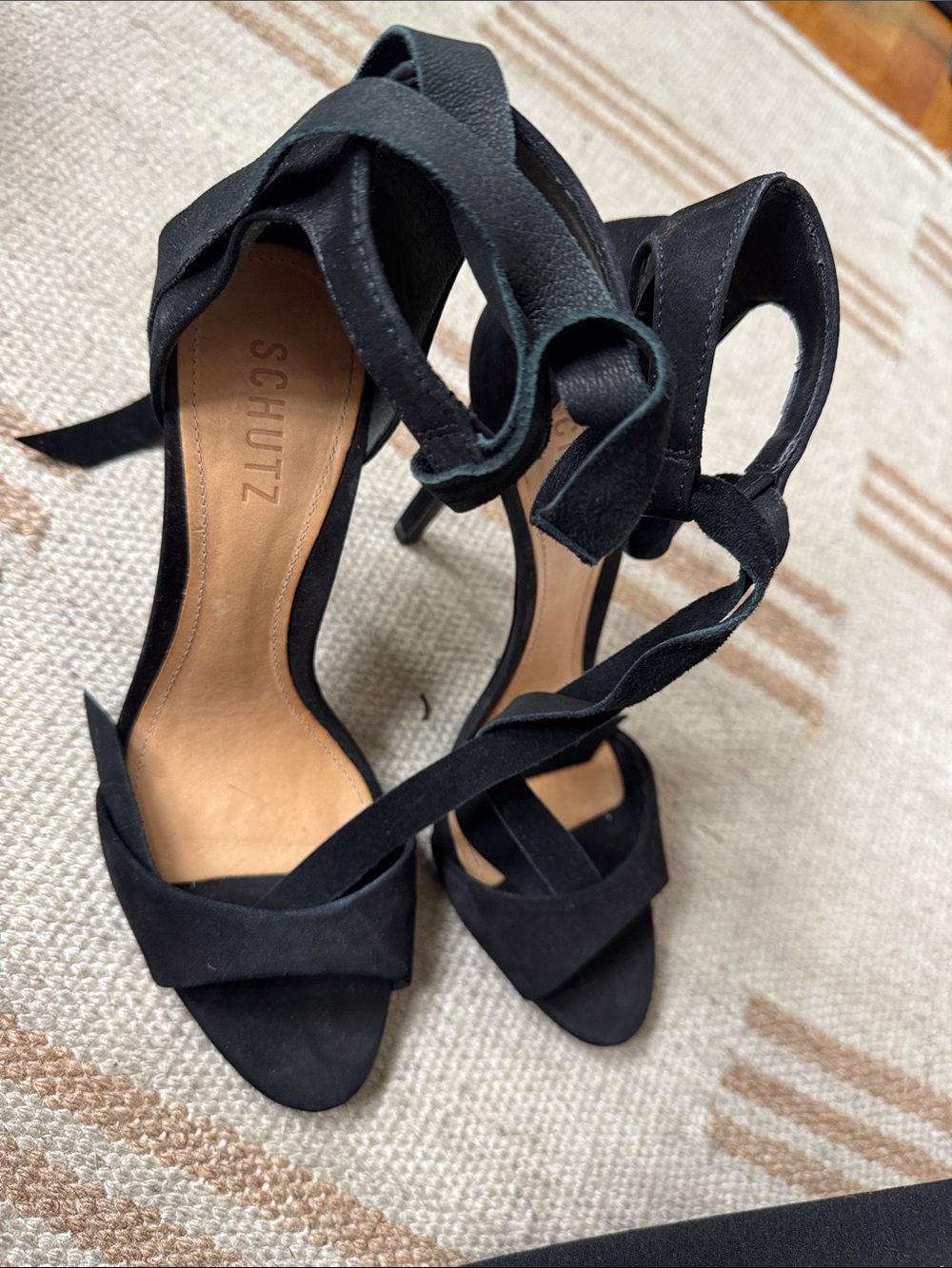 Schultz Black Suede Lace-Up Ankle Wrap Heals Size 7.5